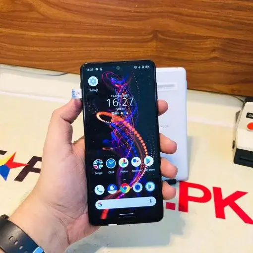 Sharp Aquos R5G